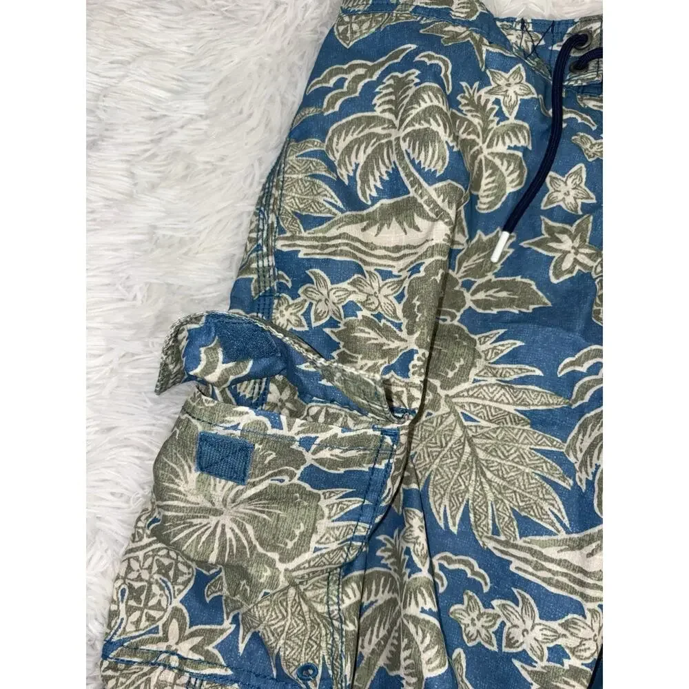 Vintage Tommy Bahama Men’s S Tropical Design Cargo Swim Trunks. Great Pair